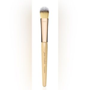 Foundation Brush
